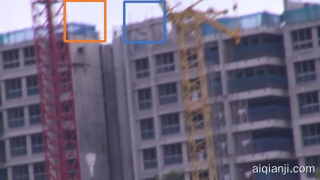 Rapid camera or object motion leads to blurry frames (a).
Stabilizing the videos using all these frames inevitably results in blurry outputs (b).
By selecting and removing blurred frames in a video, our method re-renders the stabilized video using only